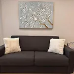 Marsaxlokk, Cozy, Spacious 3 Bedroom Maisonette, 1 Min Walk From Seafront Дом отдыха *