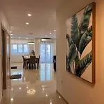 Marsaxlokk, Cozy, Spacious 3 Bedroom Maisonette, 1 Min Walk From Seafront بيت للعطل